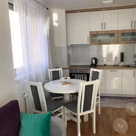 Apartman Otoka - Stan Na Dan